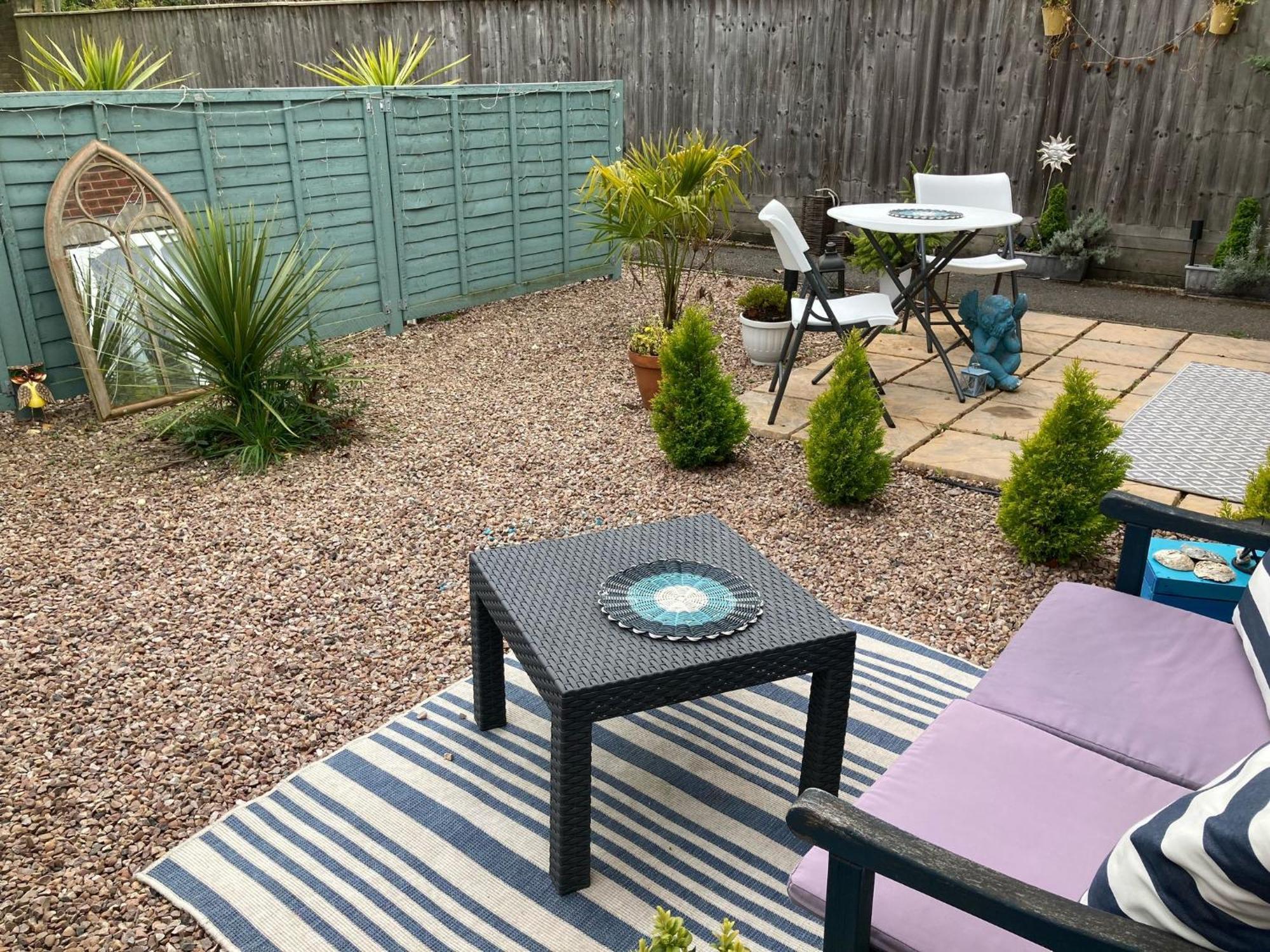 The Sashes - Stylish Apartment - Free Parking - Ultrafast Wifi - Smart Tv - Netflix - Sleeps Up To 6! Close To Poole Town Center & Sandbanks & Bournemouth المظهر الخارجي الصورة